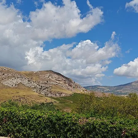 וילה Segesta קלטפימי